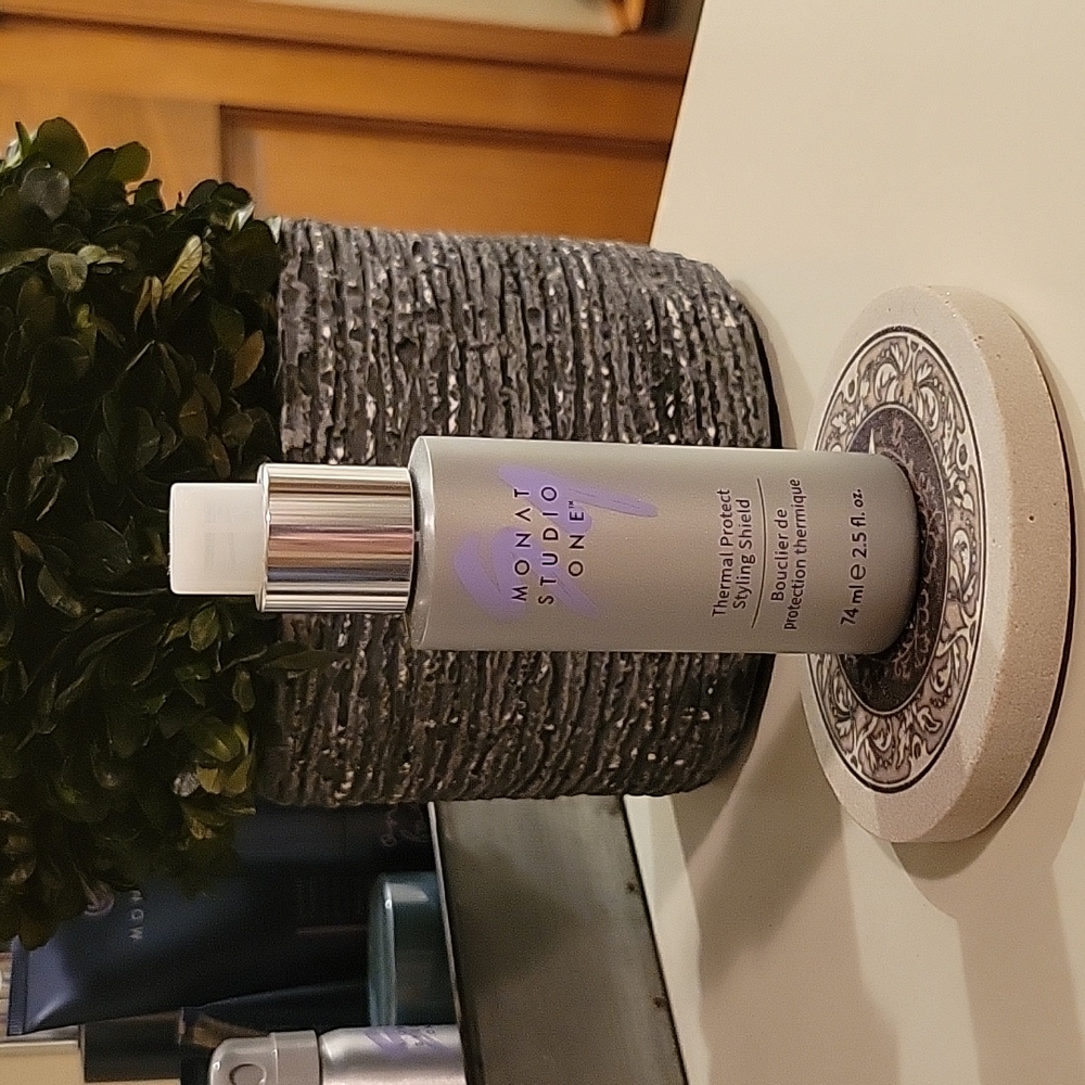 Monat Studio One Travel Size Thermal Protect Styling Shield